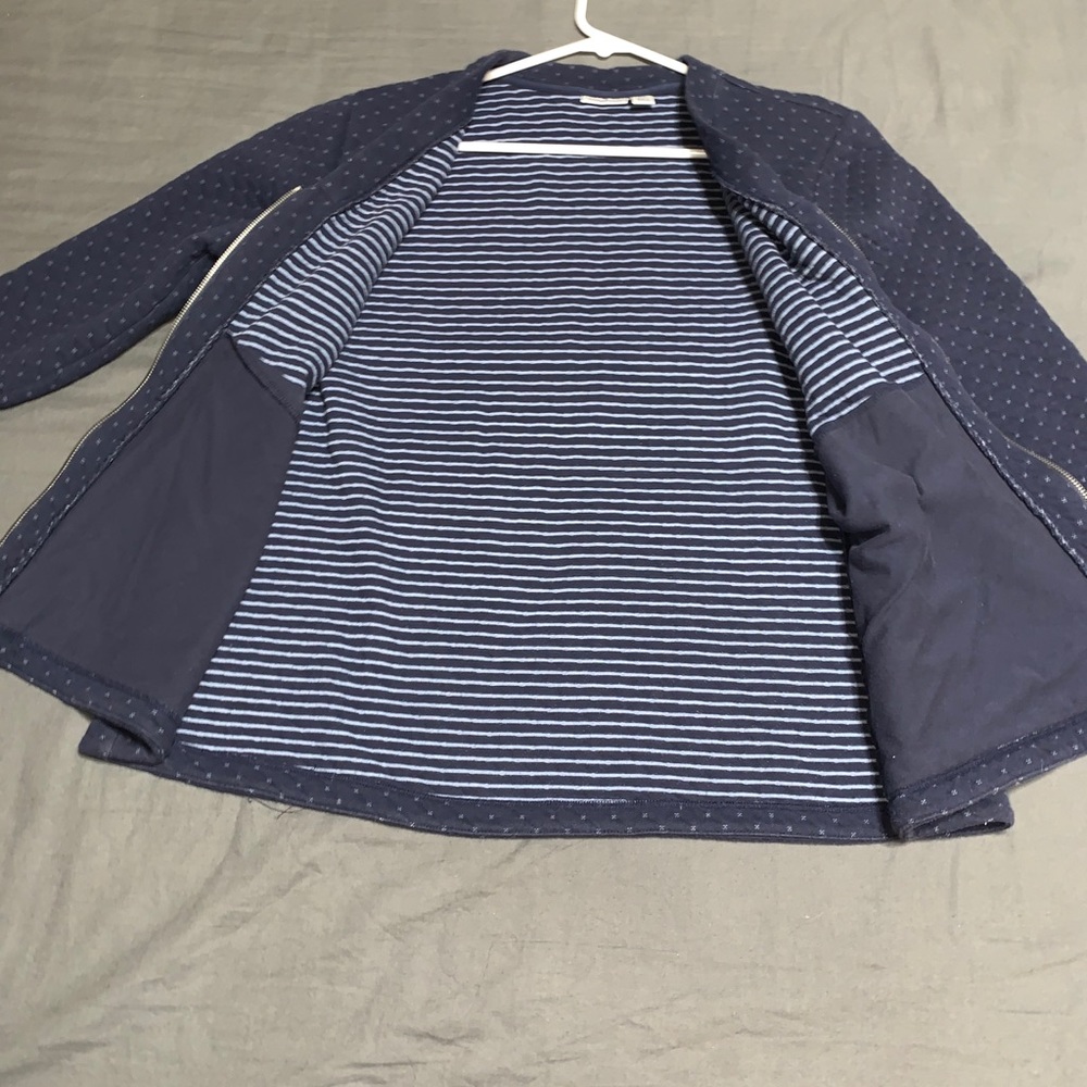Blue Croft&Barrow sweater